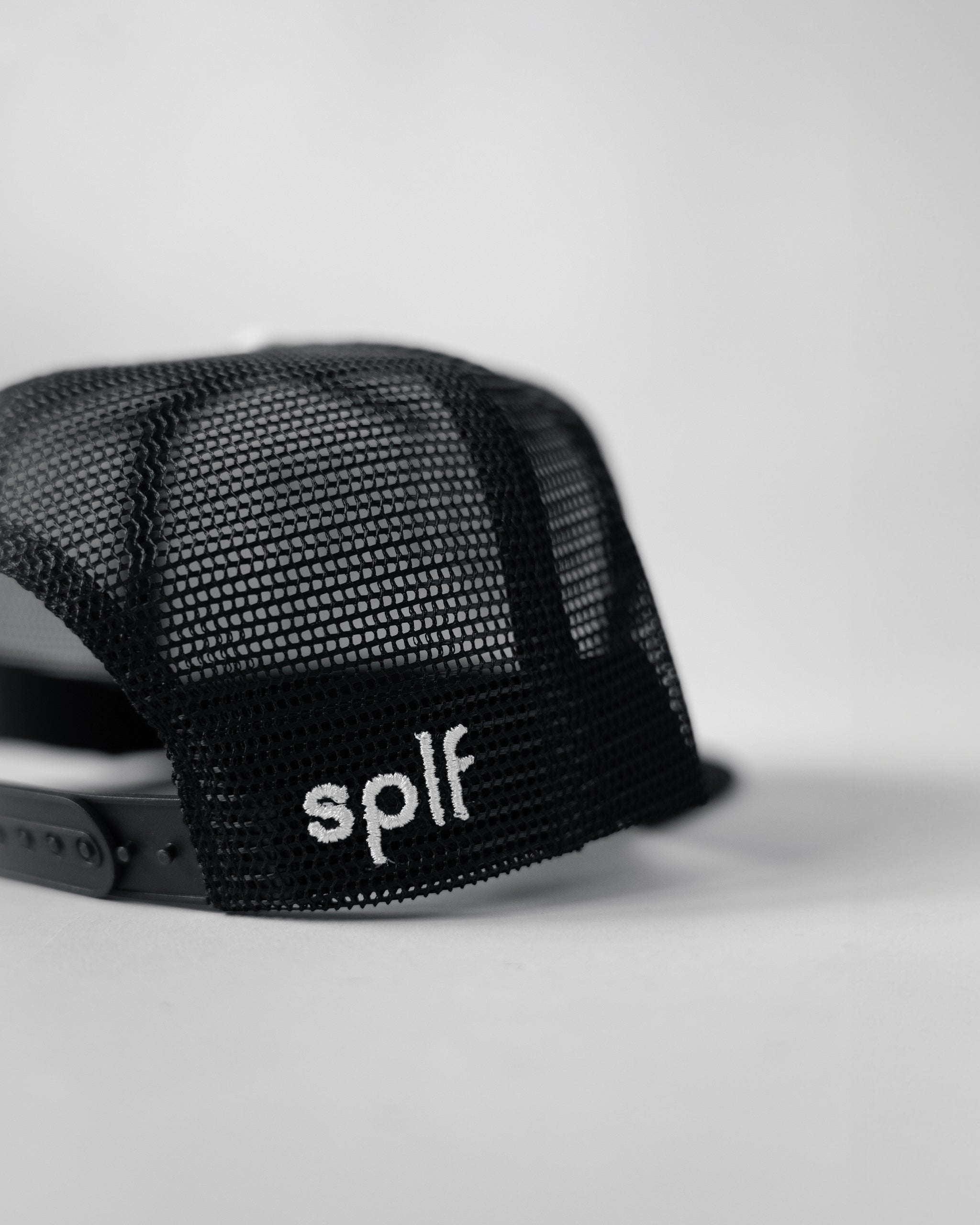 Trucker Cap | DO I LOOK LIKE