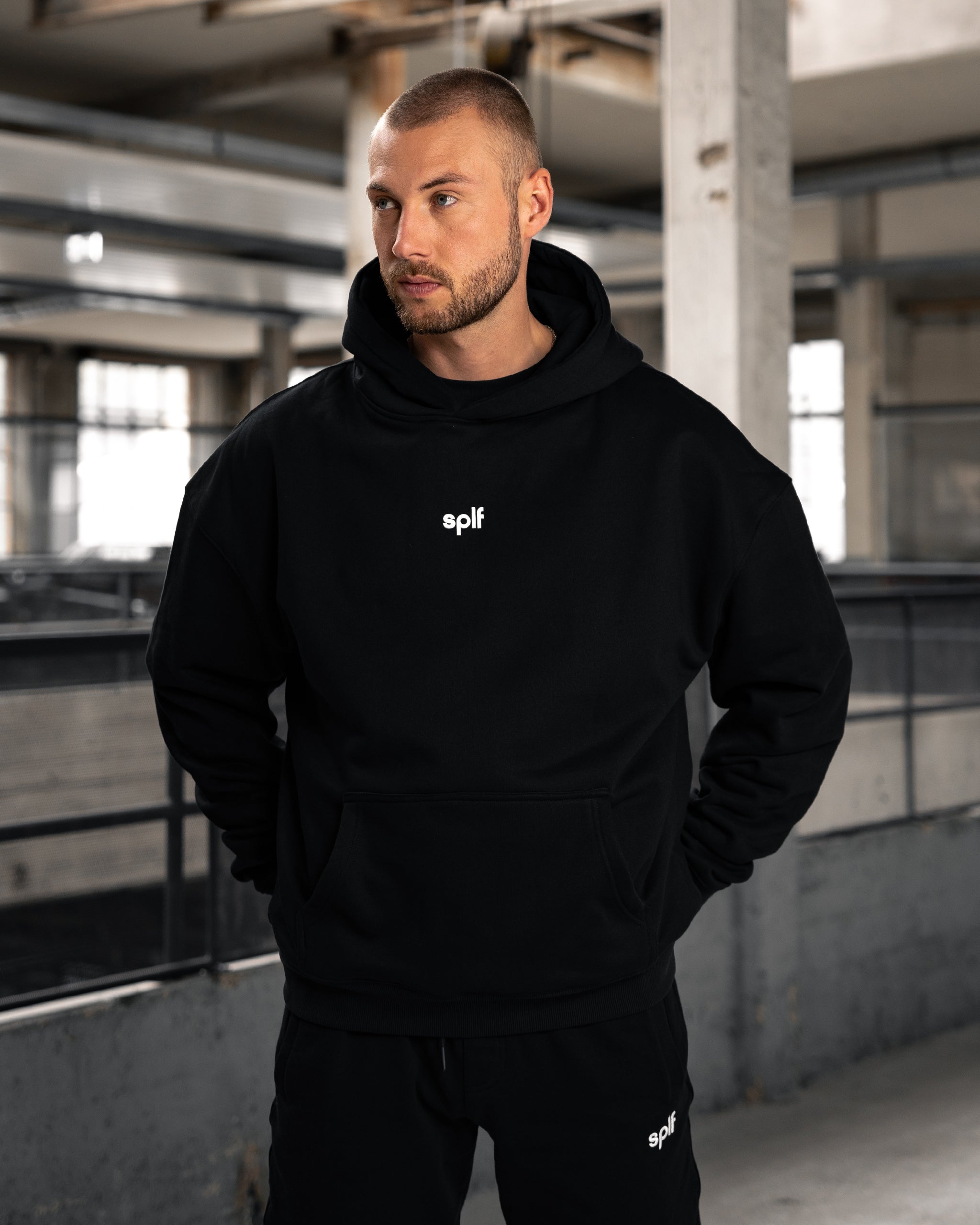 Hoodie Oversize Fit 400 | BASIC RUBBER