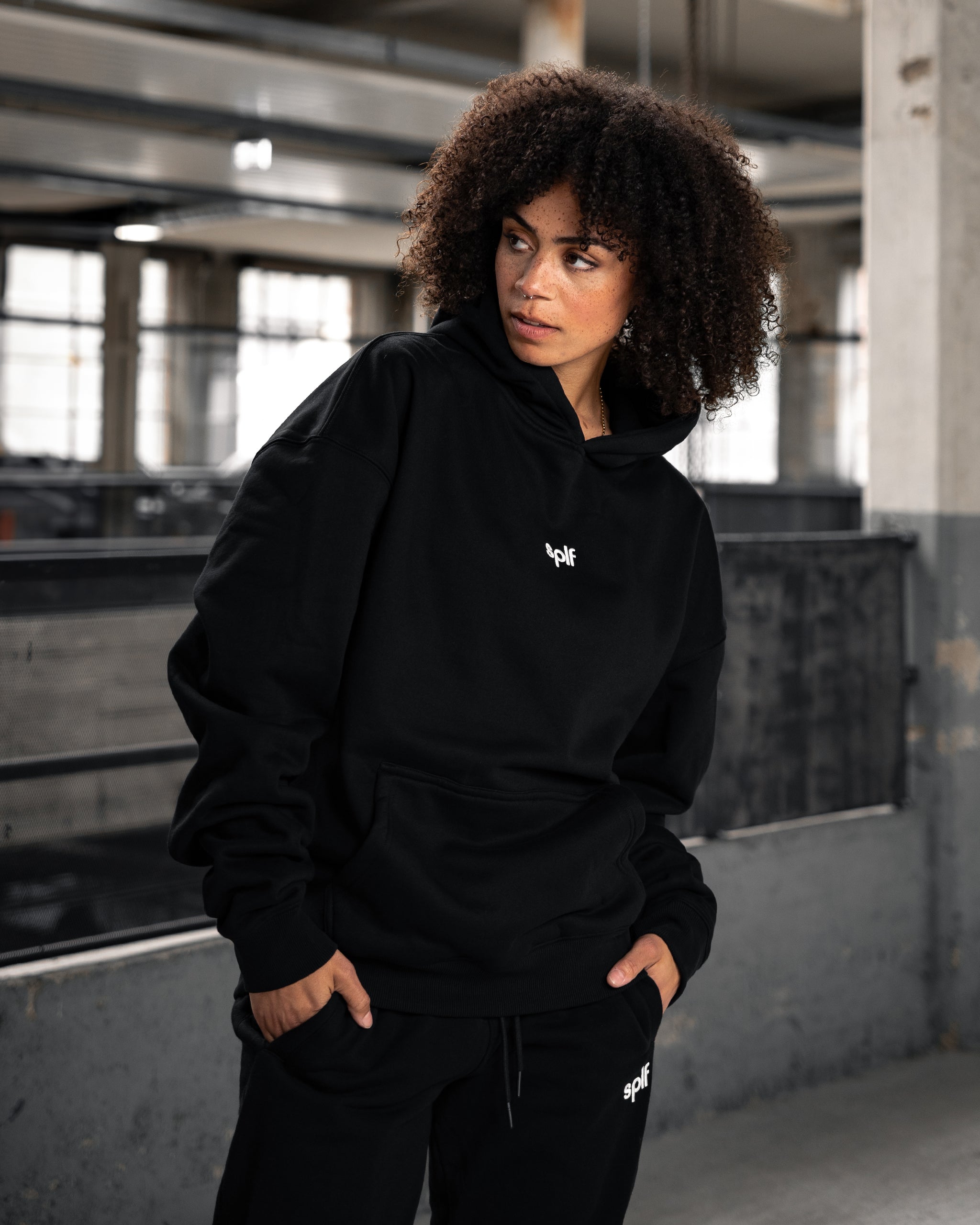 Hoodie Oversize Fit 400 | BASIC STITCH